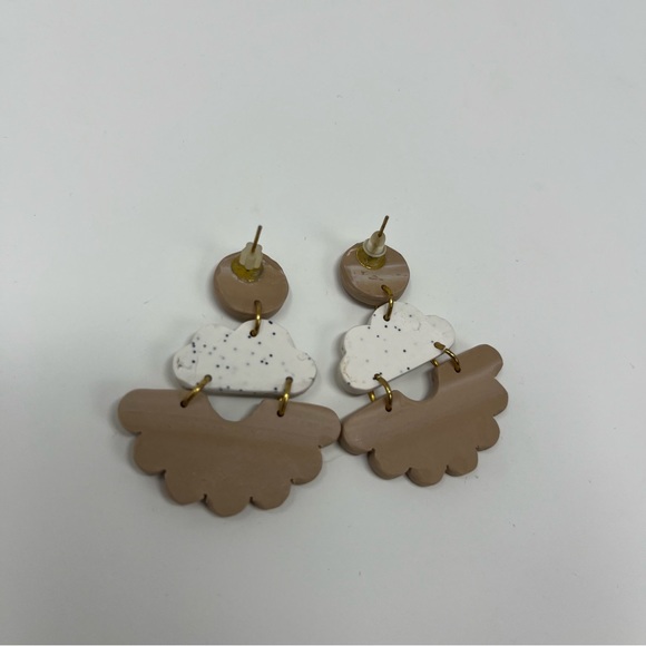 CLAY STATEMENT DROP EARRINGS - Picture 12 of 12